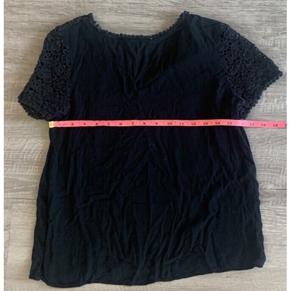 Solitaire Women's Sz S Peasant Blouse Embroider Crochet Short Sleeve BOHO Black - Picture 2 of 4